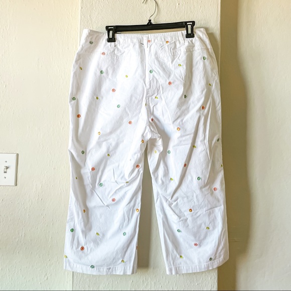 Vintage Embroidered Citrus White Wide Leg Capri Pants - Picture 2 of 4